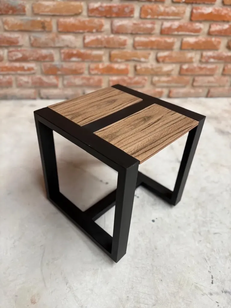 MESA INDIVIDUAL CHICA NEBRASKA